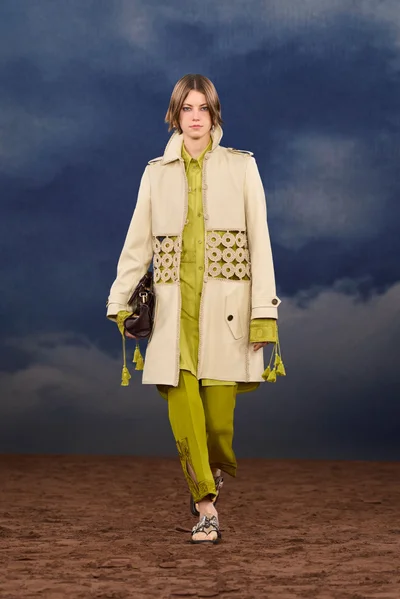Look 45